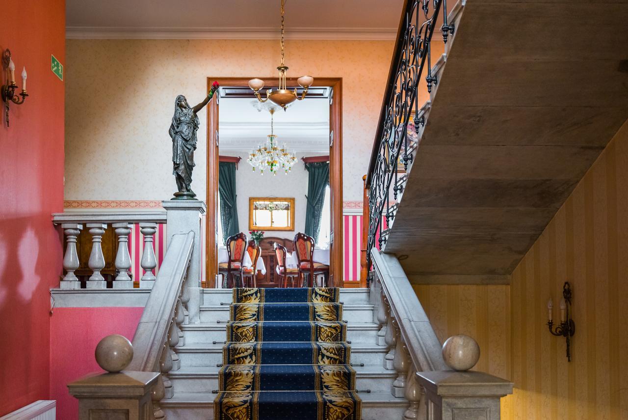 Palac Bielawa ビエラバ エクステリア 写真